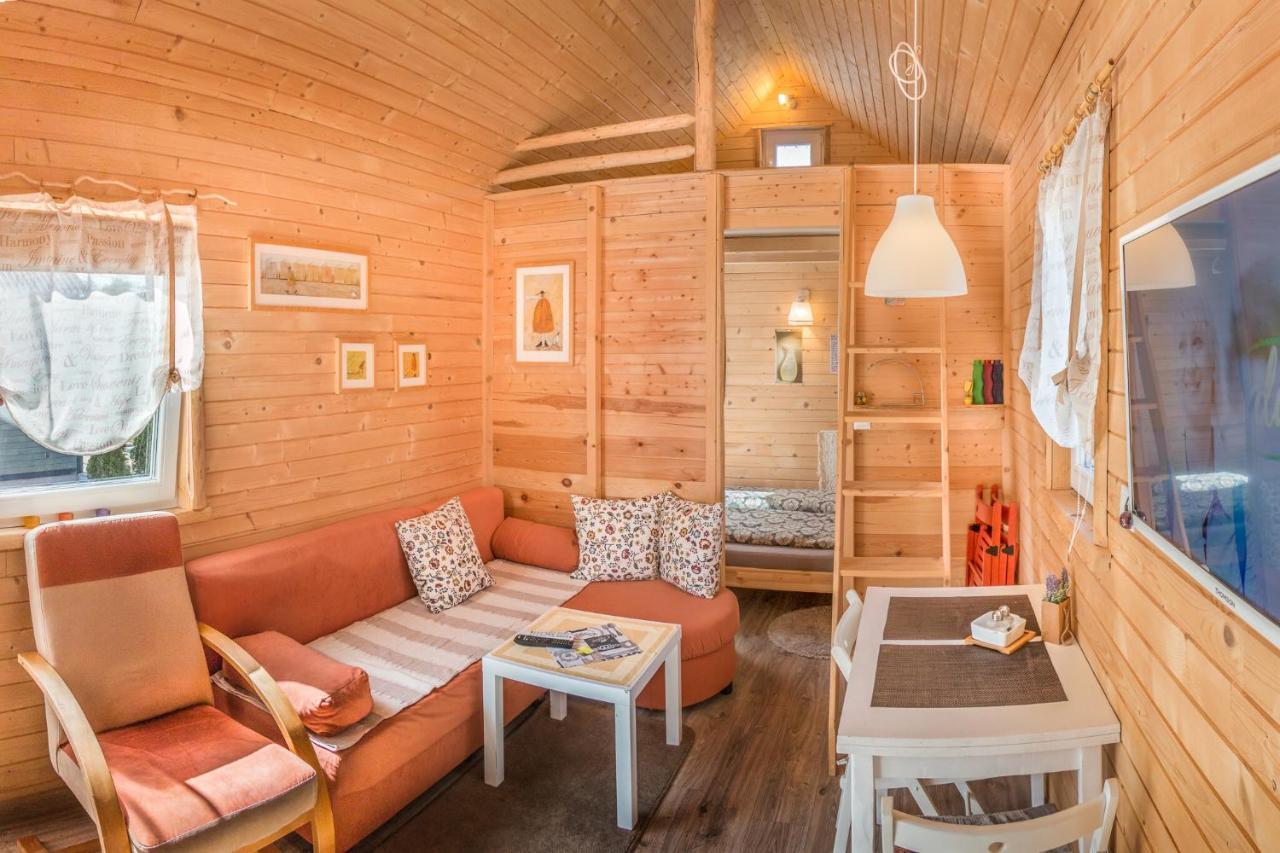 Villa Tiny House Lavender Podturen Exterior foto
