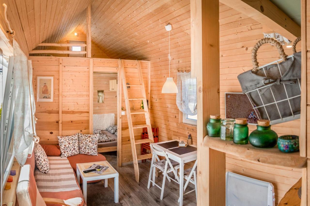 Villa Tiny House Lavender Podturen Exterior foto